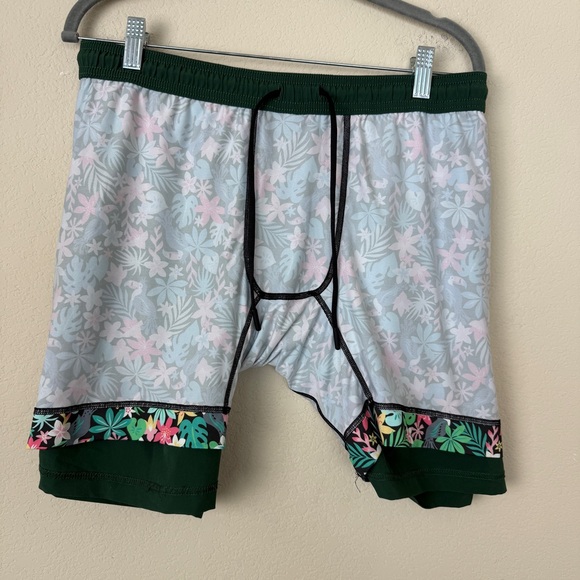 Chubbies The Greeneries Men’s Lined Athletic Shorts | L | Green - Picture 7 of 8